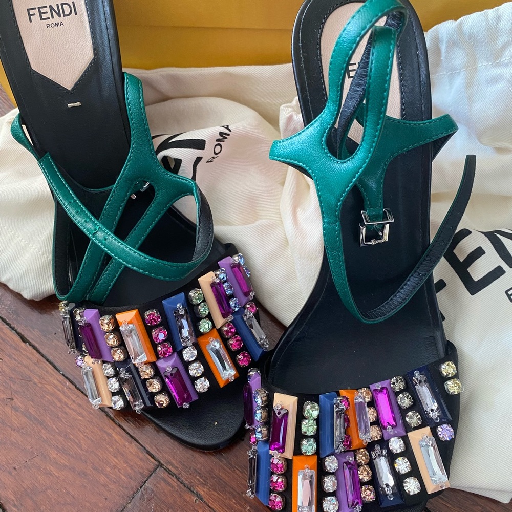 Fendi shoes - Picture 8 of 12